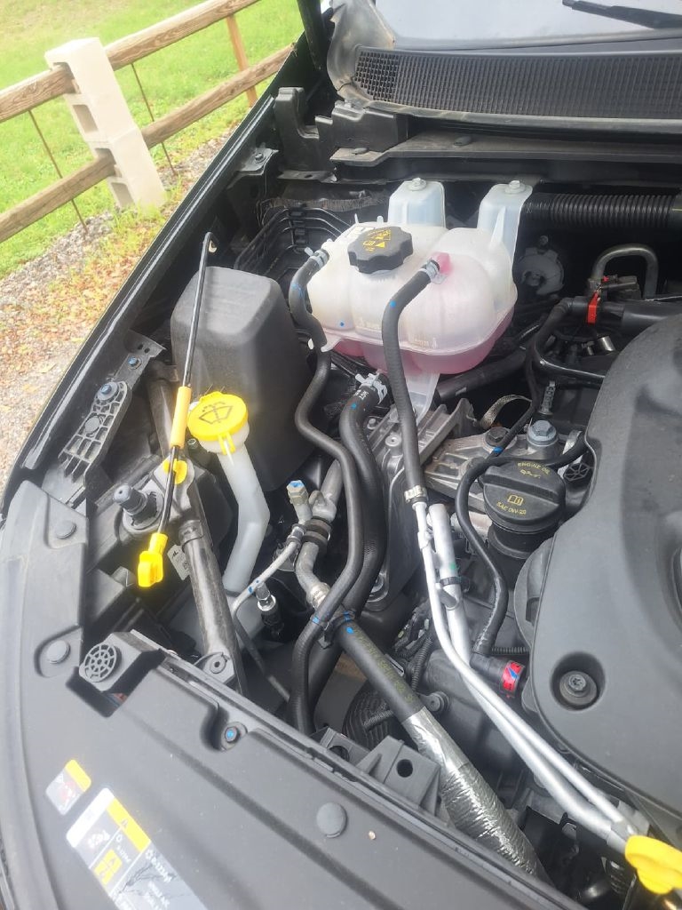 2024 Chrysler Pacifica Limited photo 4