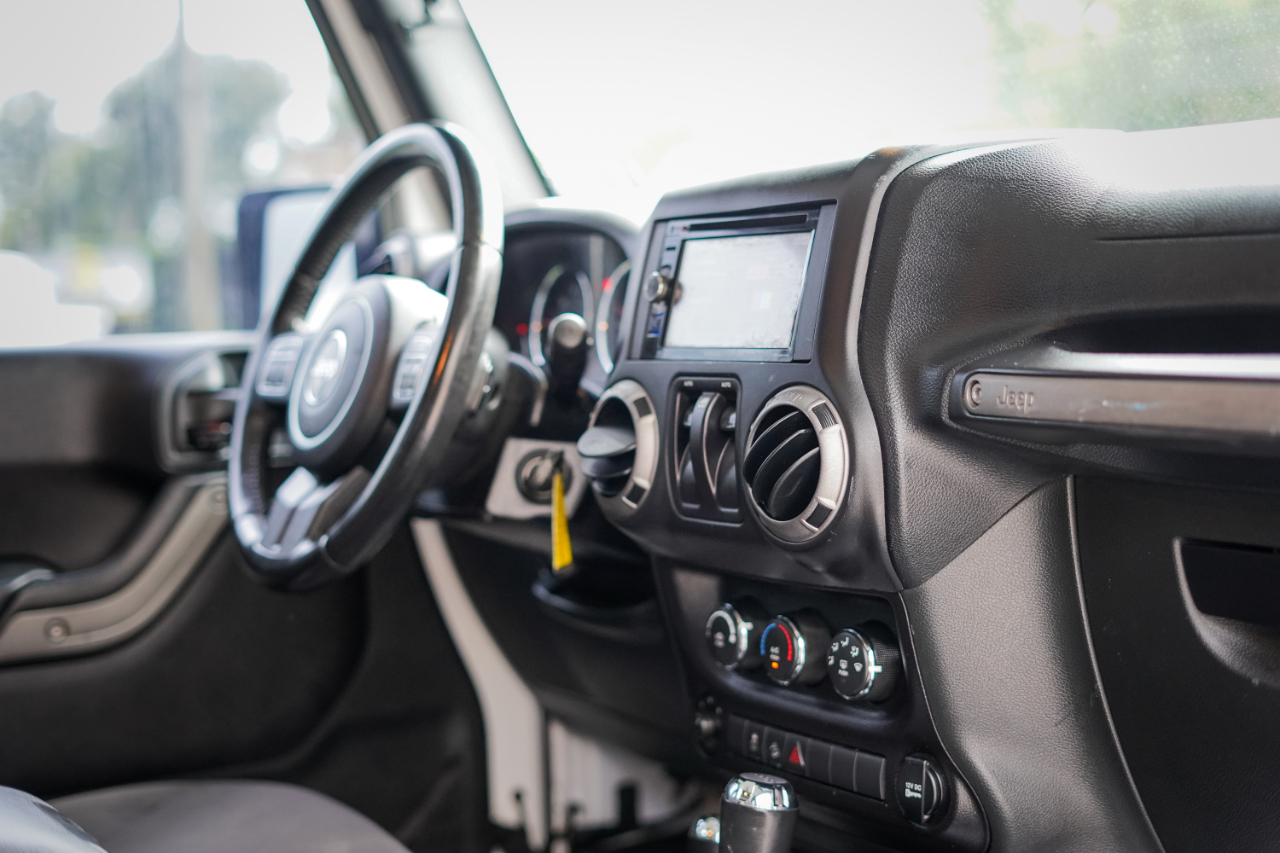 Jeep Wrangler Sport 4WD 2016