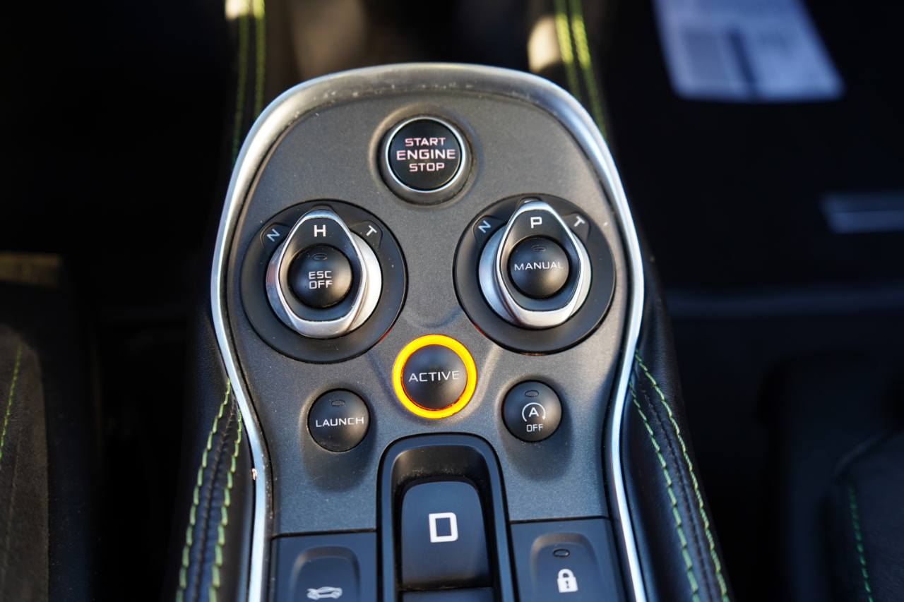 McLaren 570s Base 2016