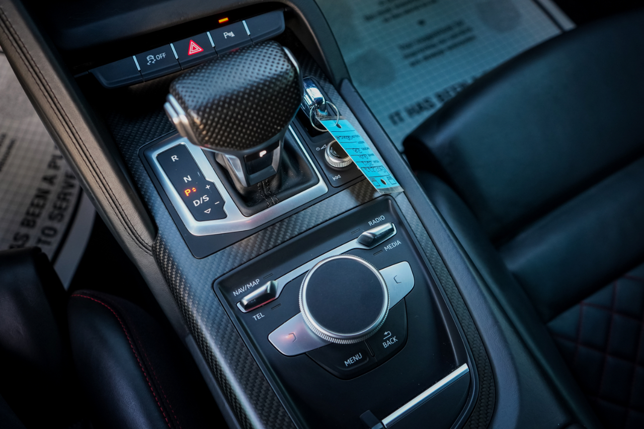 Audi R8 V10 Plus quattro 7A 2017