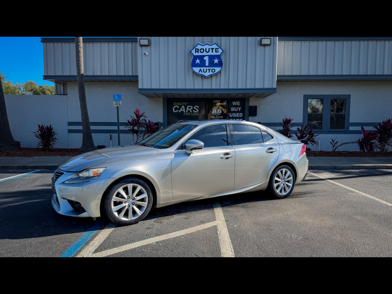 2015 Lexus IS 250's photo