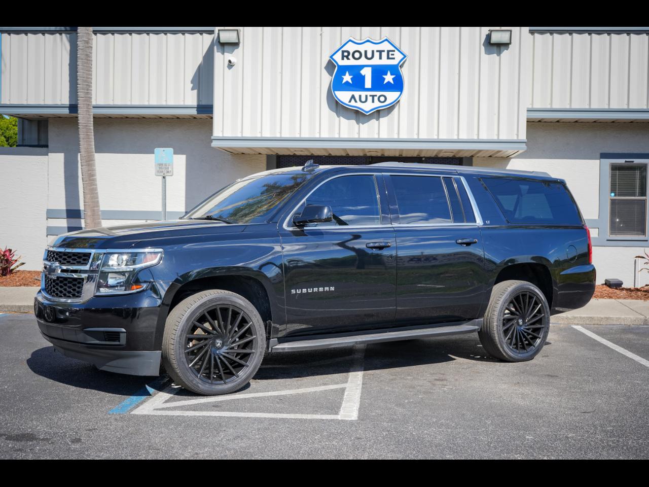 2020 Chevrolet Suburban LT 2WD