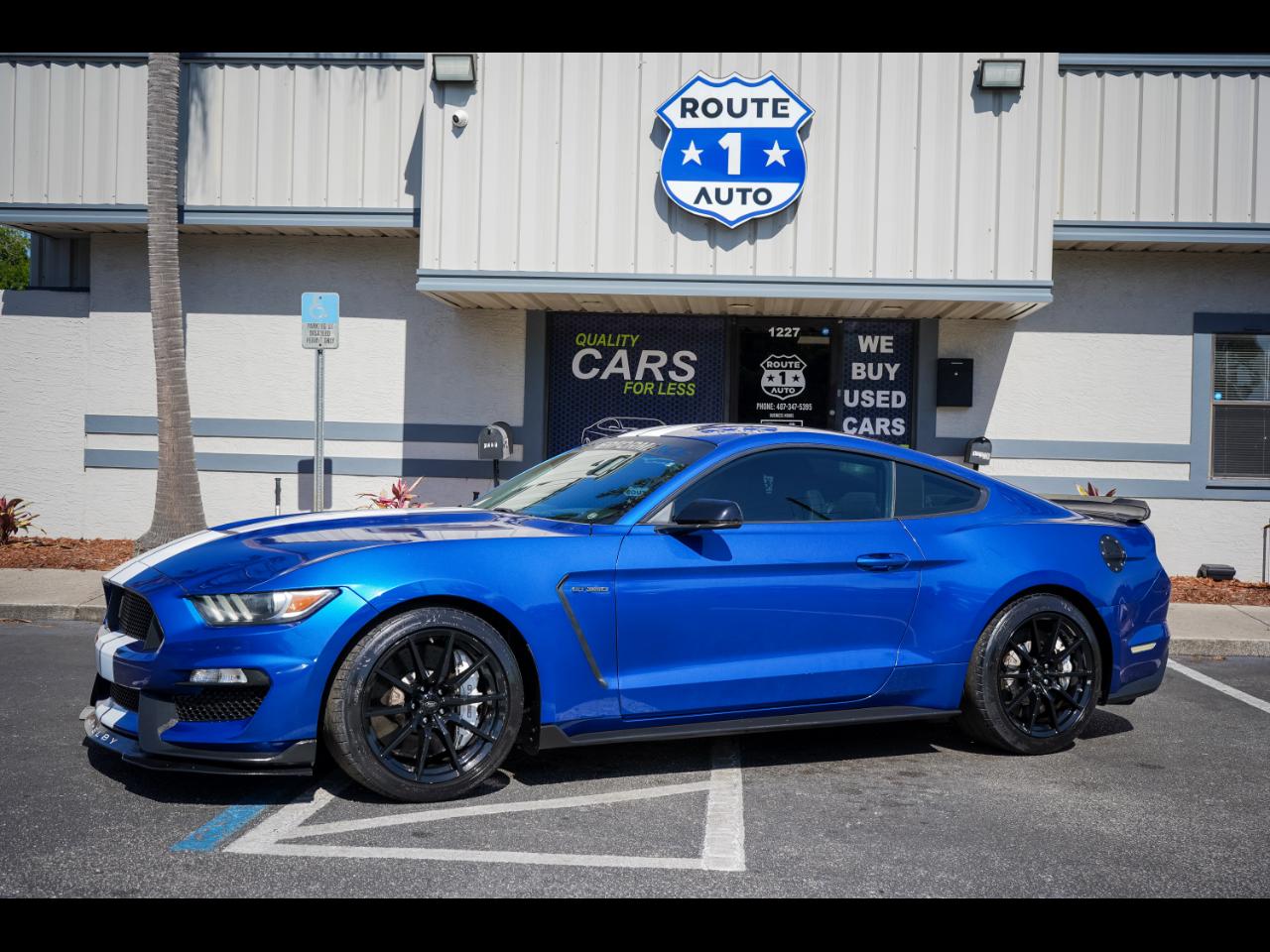 2017 Ford Shelby GT350 Base