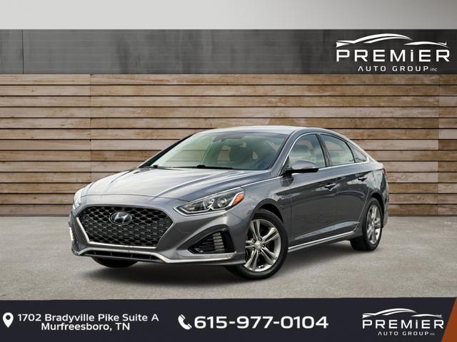 Gray 2018 Hyundai Sonata Sedan Front-Wheel Drive Automatic