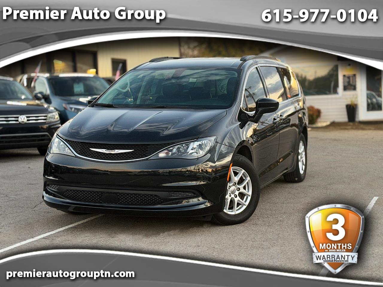 2021 Chrysler Voyager's photo