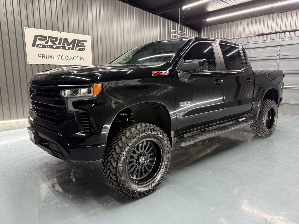 2023 Chevrolet Silverado Base's photo