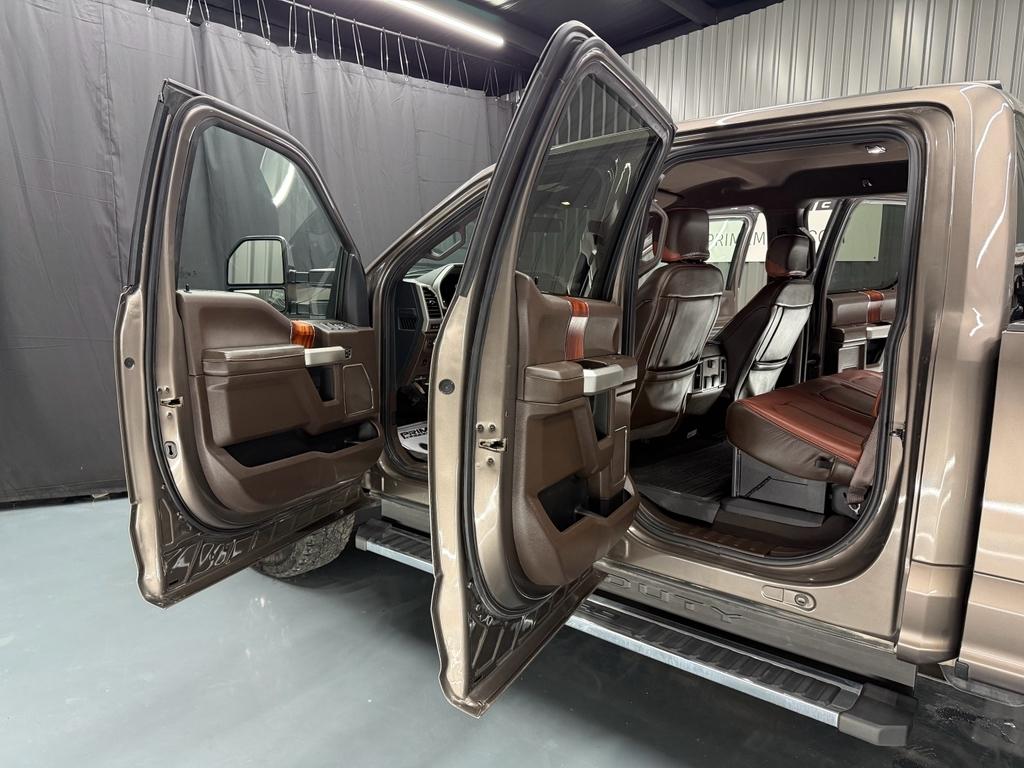 2022 Ford F-350 Super Duty King Ranch - Photo 16