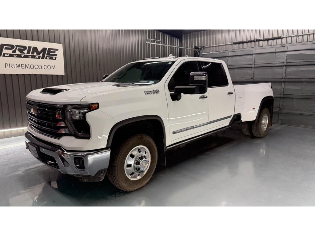 2024 Chevrolet Silverado 3500HD High Country