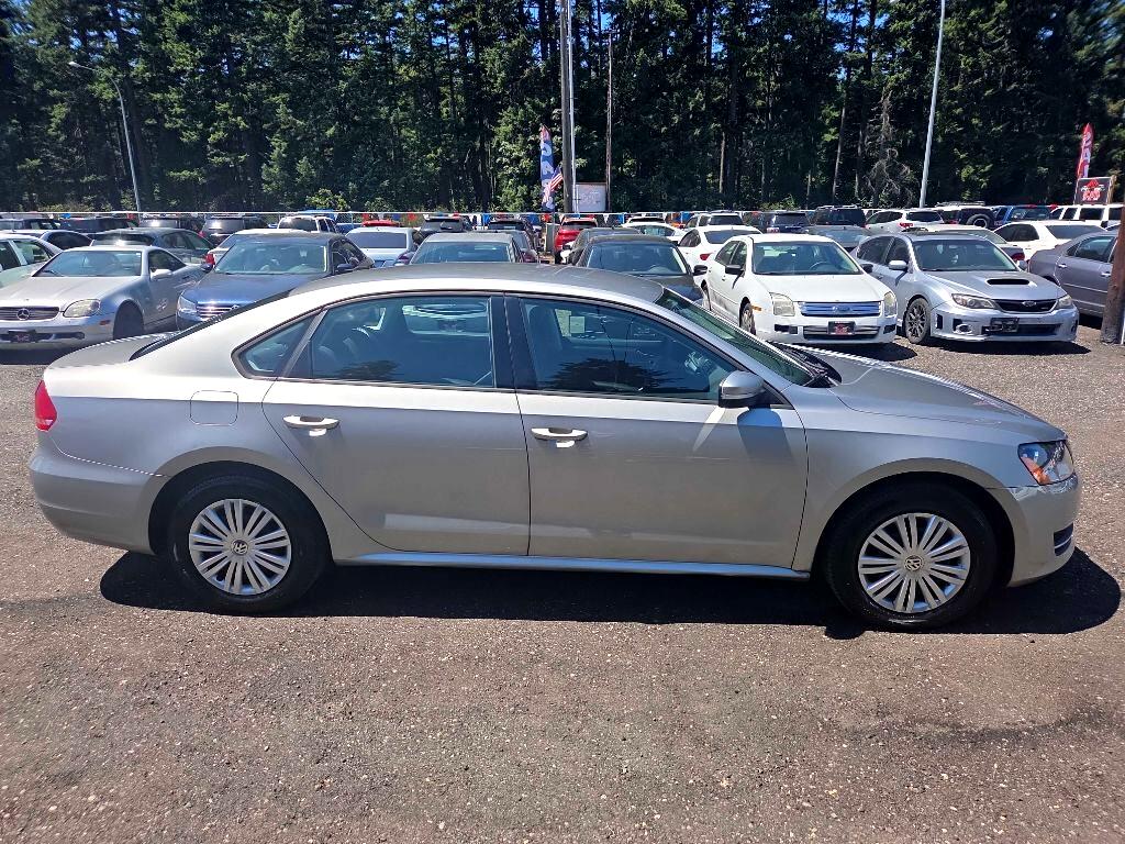 2014 Volkswagen Passat S