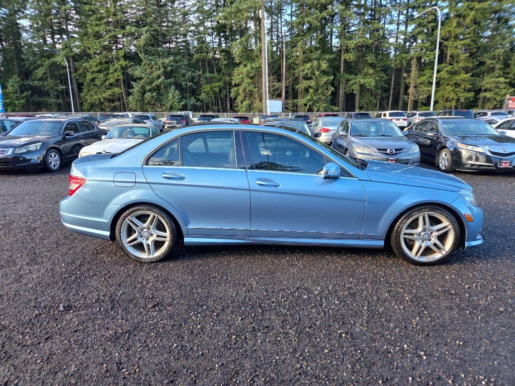 2011 Mercedes-Benz C-Class C300 Luxury