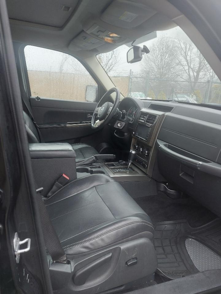 Jeep Liberty Limited Jet 4WD 2012