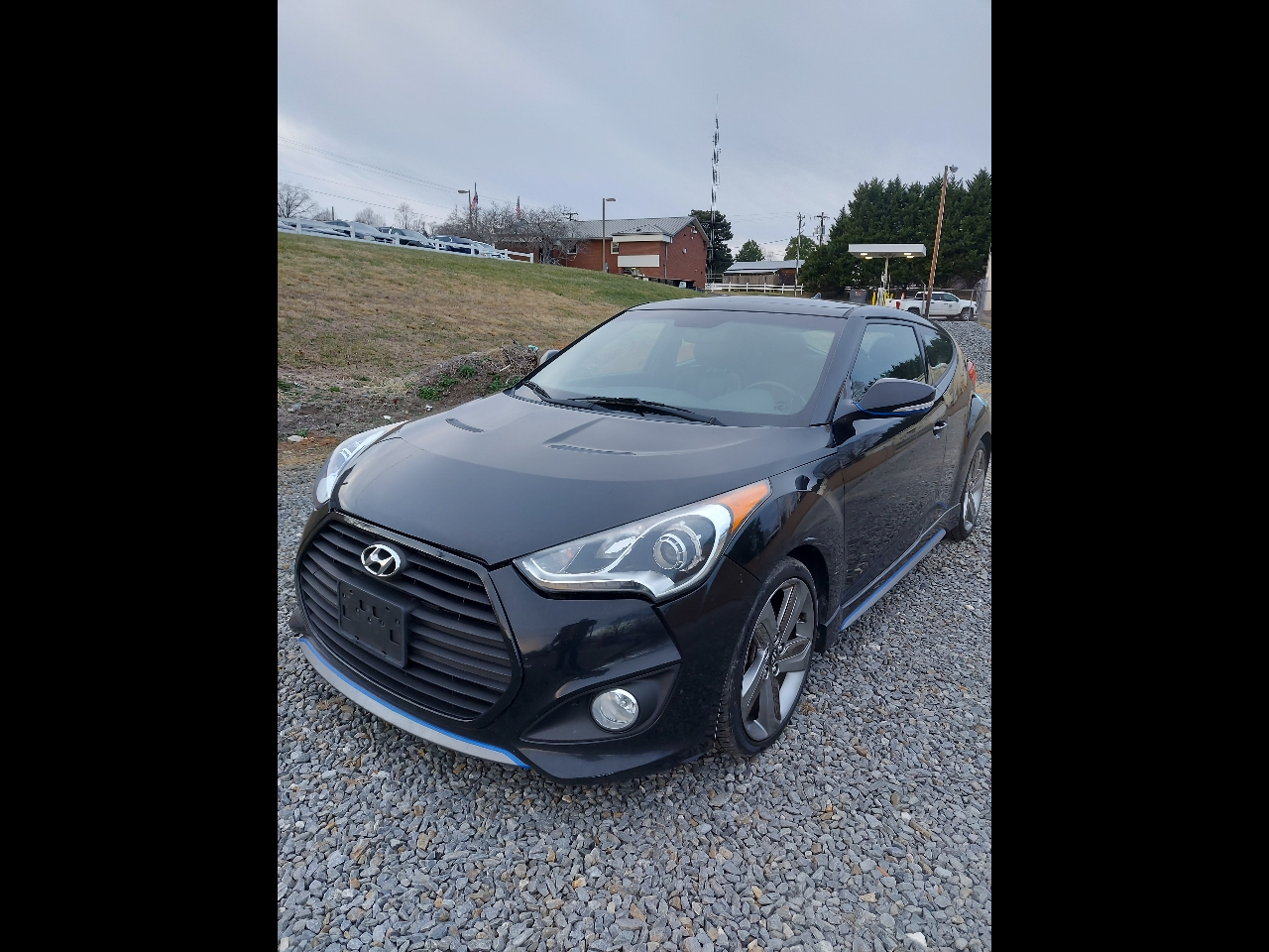 2013 Hyundai Veloster Base's photo