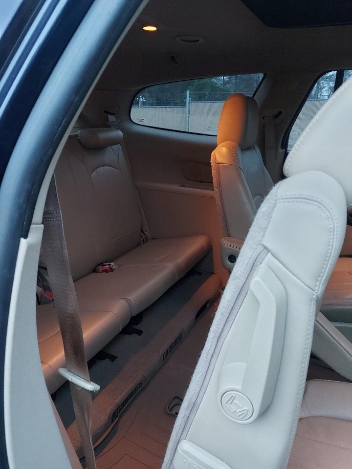 Buick Enclave CXL-1 AWD 2011