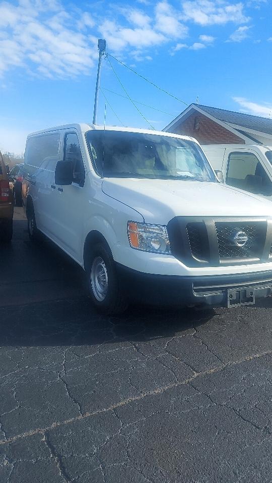 Nissan NV Cargo 1500 S 2017