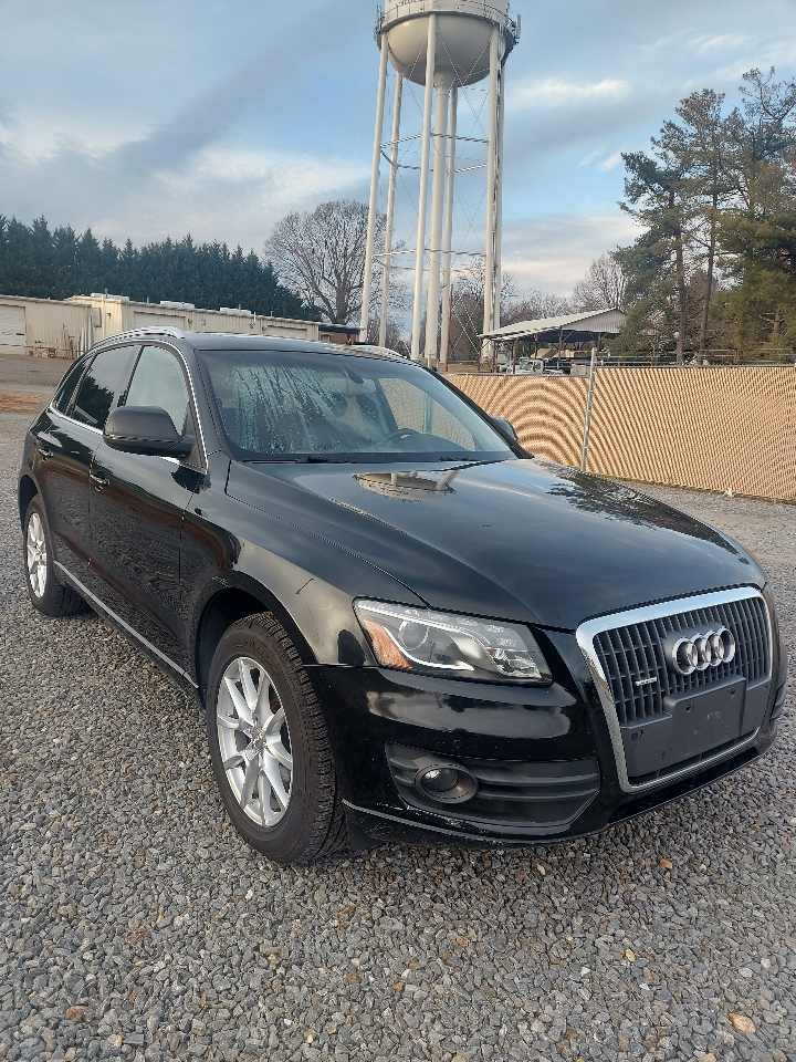Audi Q5 2.0 quattro Premium 2011
