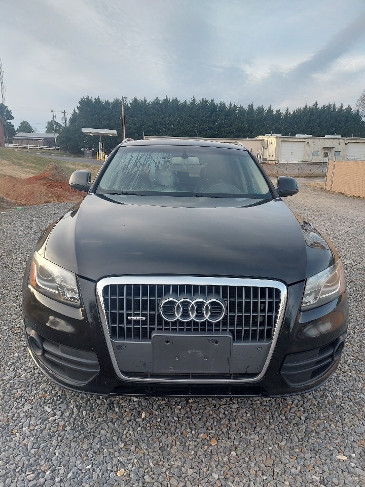 Audi Q5 2.0 quattro Premium 2011