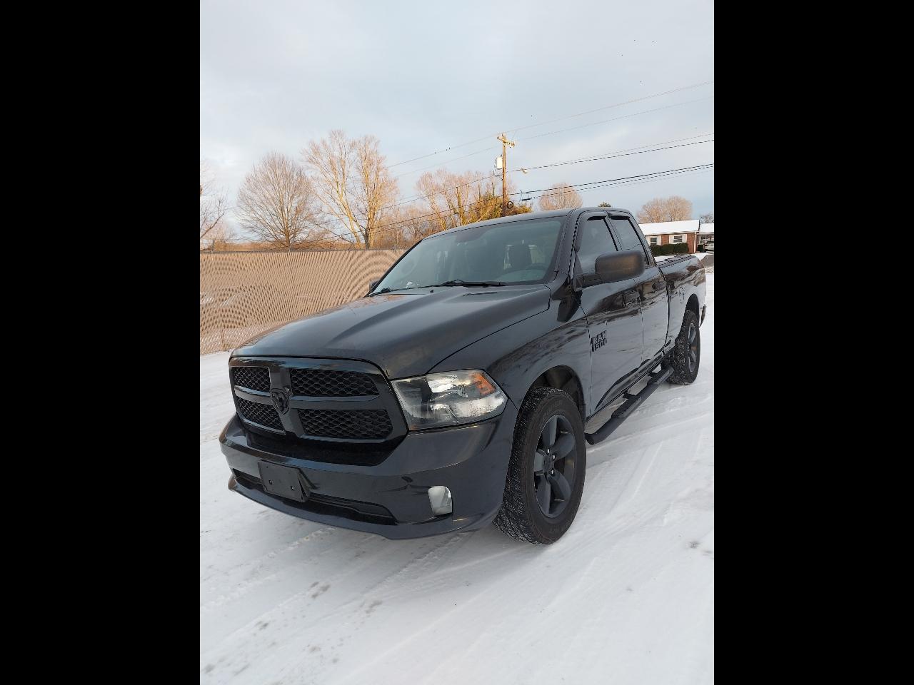 RAM 1500 Tradesman Quad Cab 4WD 2016