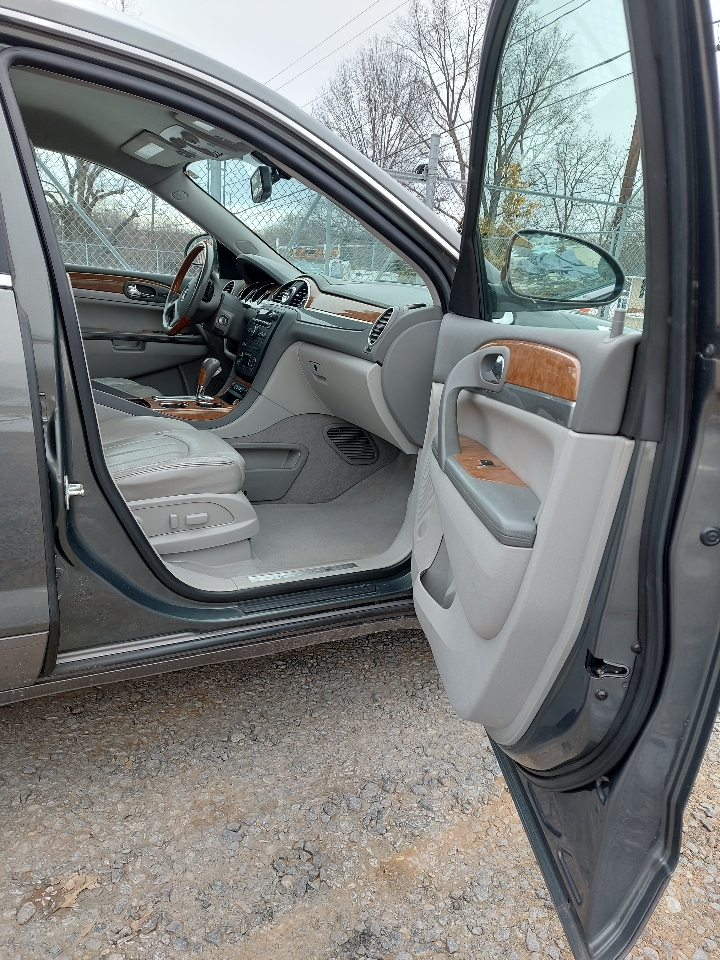 Buick Enclave CXL-1 FWD 2011