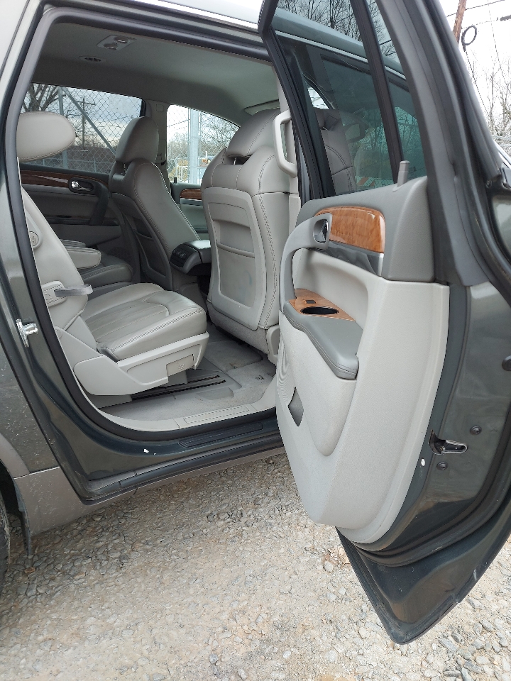 Buick Enclave CXL-1 FWD 2011