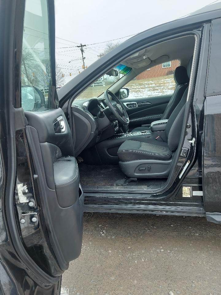 Nissan Pathfinder S 4WD 2018