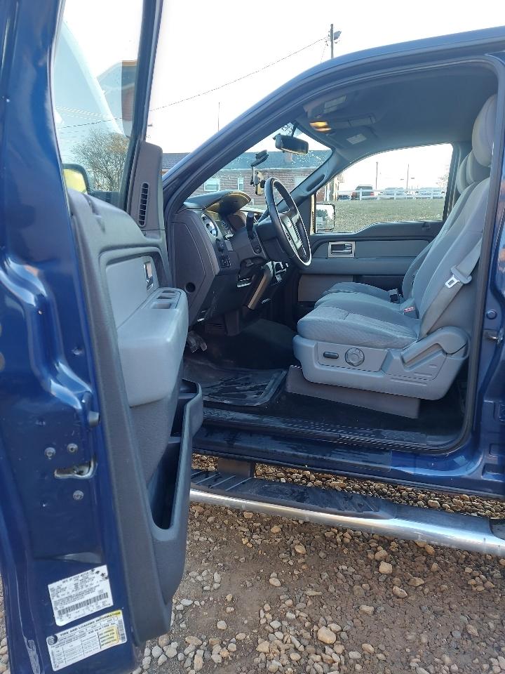 Ford F-150 XL SuperCrew 6.5-ft. Bed 4WD 2011