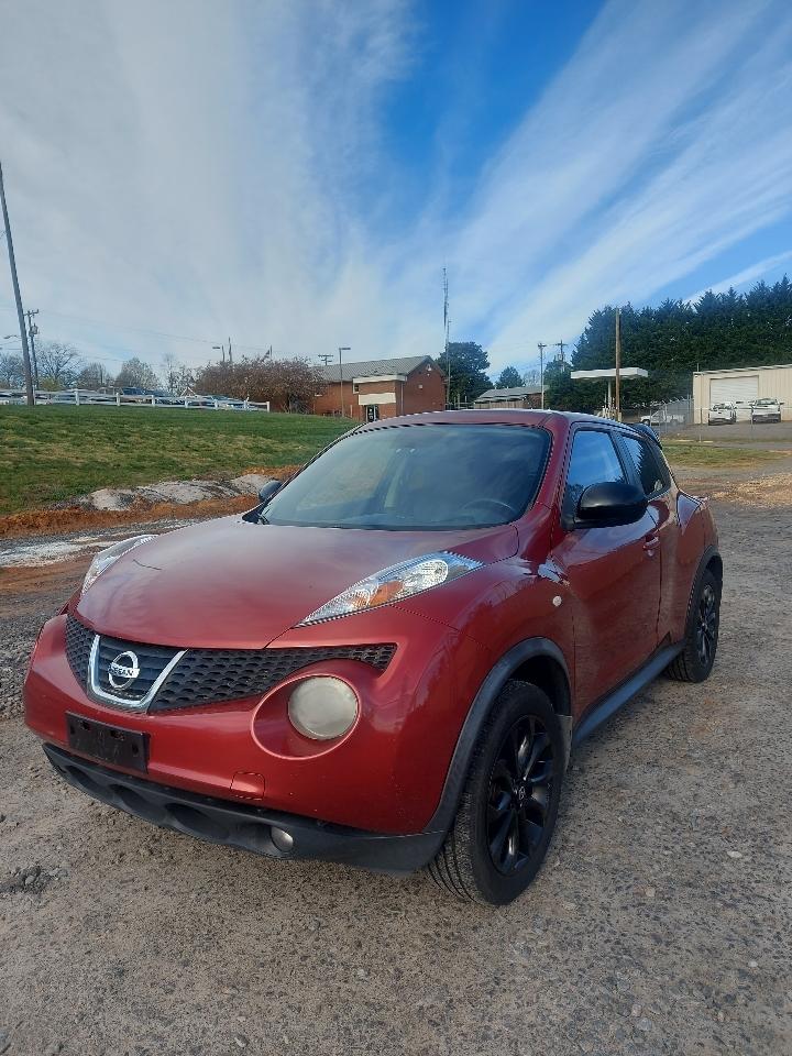 Nissan Juke S AWD 2013