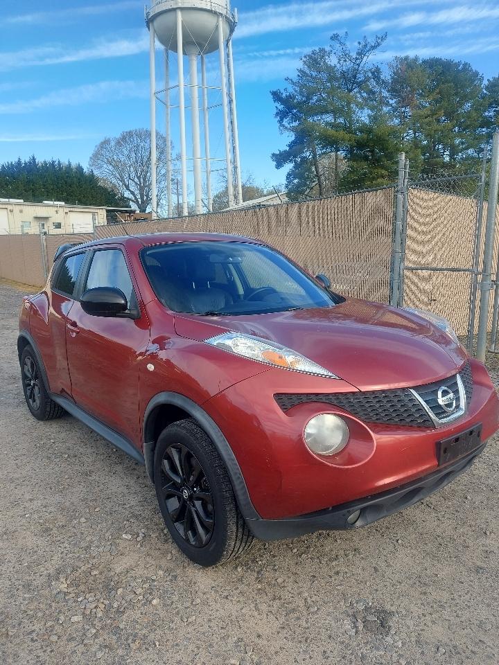 Nissan Juke S AWD 2013