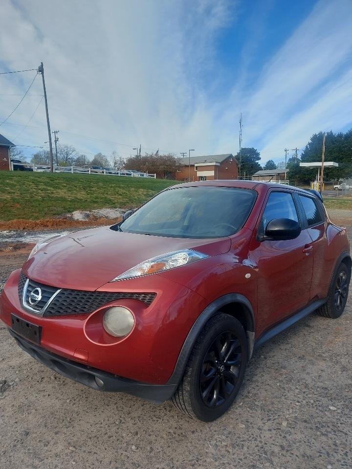 Nissan Juke S AWD 2013