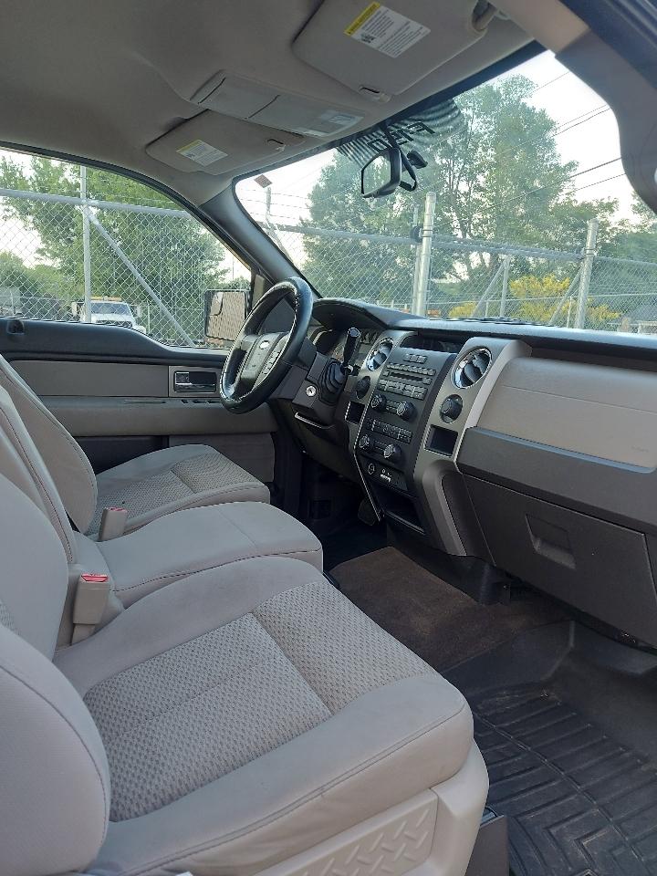 Ford F-150 XL SuperCrew 5.5-ft. Bed 4WD 2010