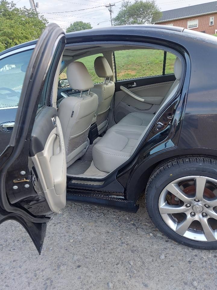 Infiniti G35 Sedan x AWD 2005
