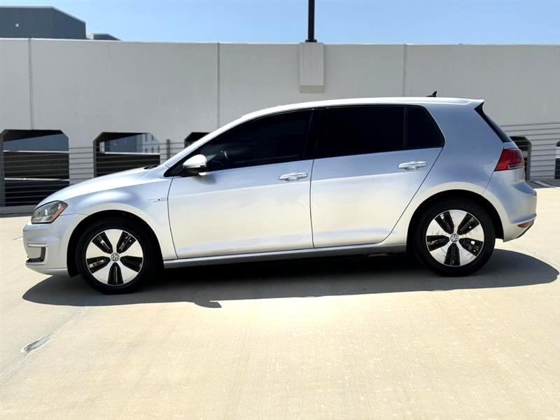 Volkswagen e-Golf SE 2016