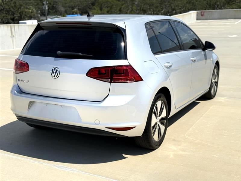 Volkswagen e-Golf SE 2016