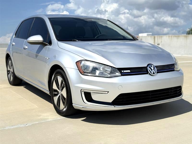 Volkswagen e-Golf SE 2016
