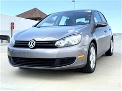 2010 Volkswagen Golf 