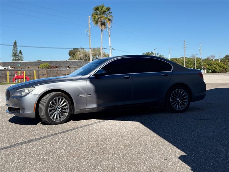 BMW 7-Series 740i 2012
