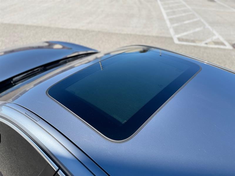 BMW 7-Series 740i 2012