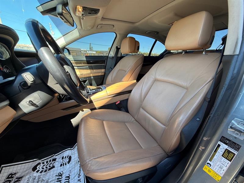 BMW 7-Series 740i 2012