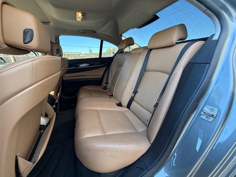 BMW 7-Series 740i 2012