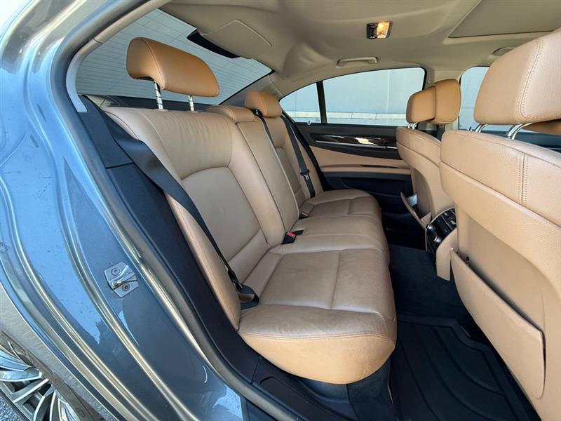 BMW 7-Series 740i 2012