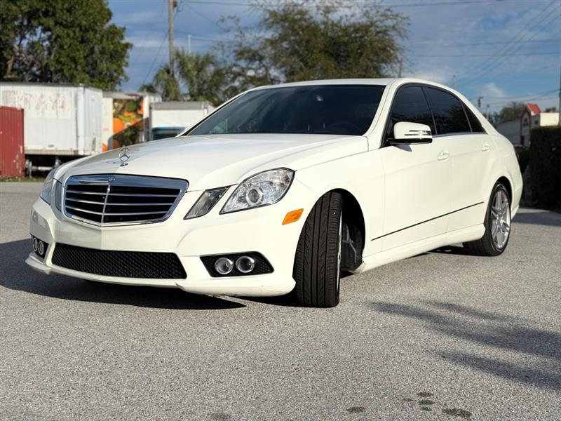 Mercedes-Benz E-Class E350 Sedan 2010