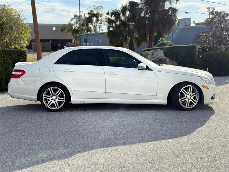 Mercedes-Benz E-Class E350 Sedan 2010