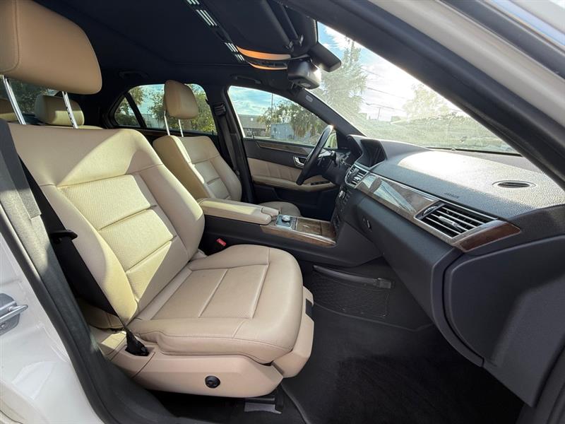 Mercedes-Benz E-Class E350 Sedan 2010