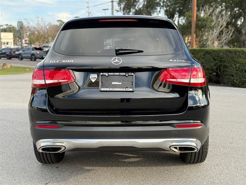 Mercedes-Benz GLC-Class GLC300 4MATIC 2016