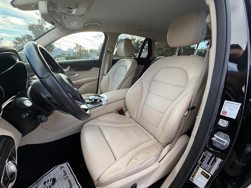 Mercedes-Benz GLC-Class GLC300 4MATIC 2016