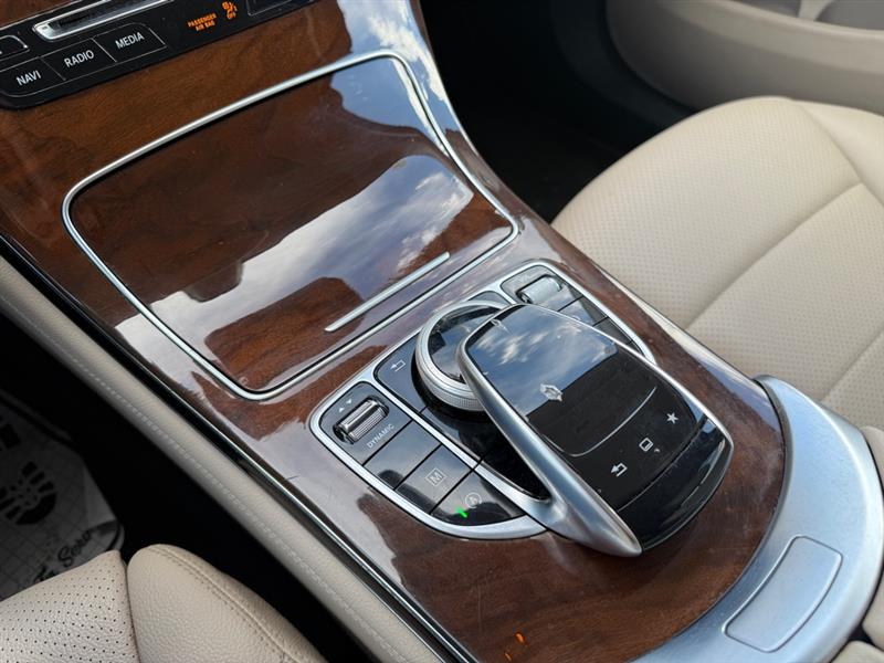 Mercedes-Benz GLC-Class GLC300 4MATIC 2016