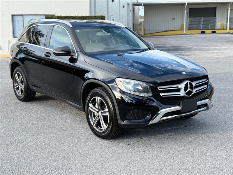 Mercedes-Benz GLC-Class GLC300 4MATIC 2016