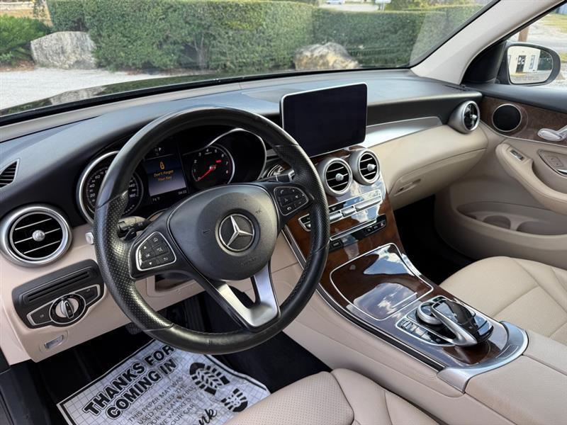 Mercedes-Benz GLC-Class GLC300 4MATIC 2016