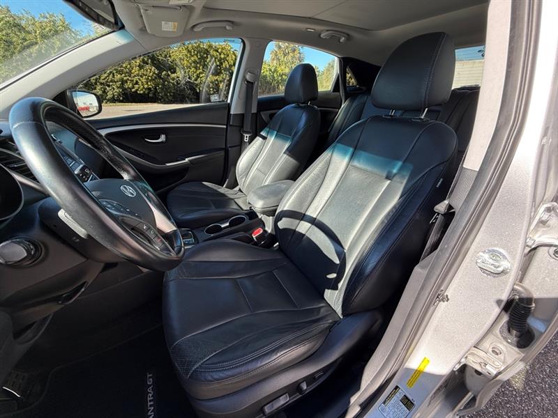 Hyundai Elantra GT A/T 2013