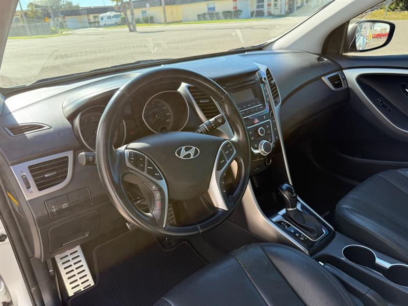 Hyundai Elantra GT A/T 2013