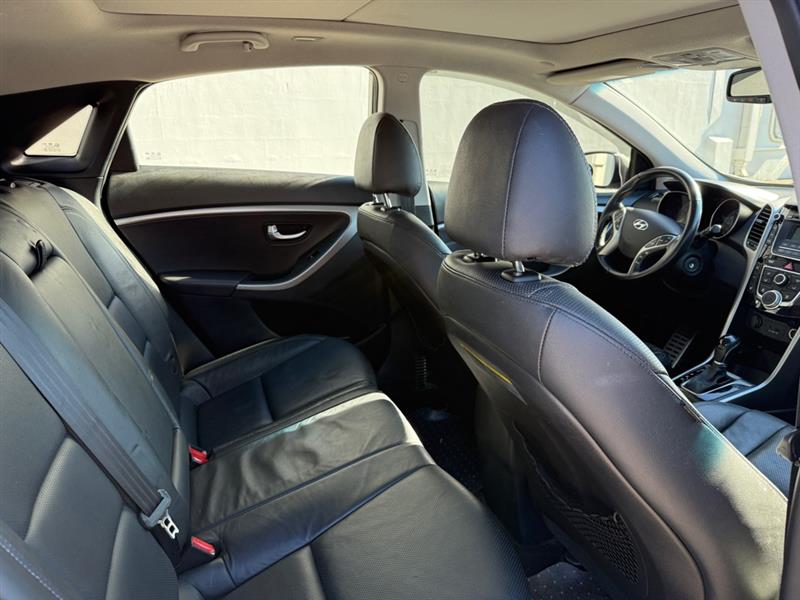 Hyundai Elantra GT A/T 2013